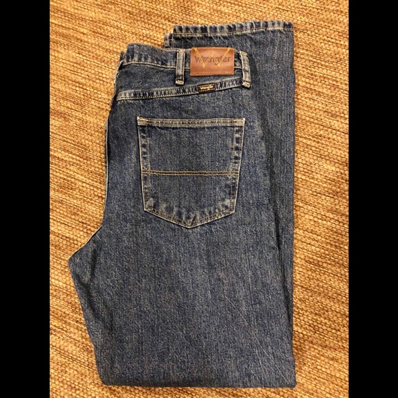 Wrangler Other - Wrangler Regular Fit Jeans